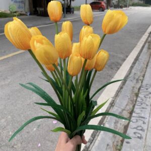 Cành hoa Tulip vải lụa đủ màu